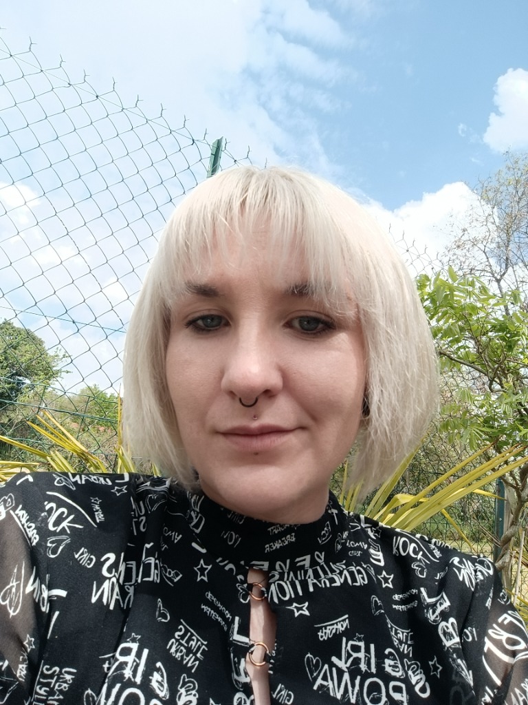 photo portrait La pomme bleue d’ezra