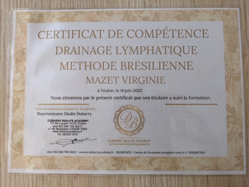 photo diplome Tézen Virginie