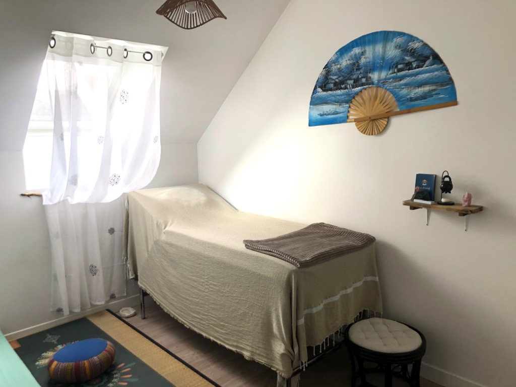 photo cabinet Delphine - Magnétisme & Graphismes radioniques