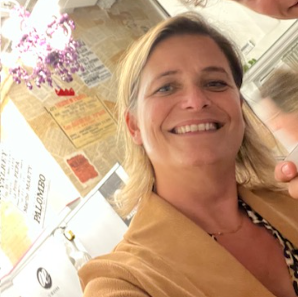 Hélène Madame MARIE-LUCE