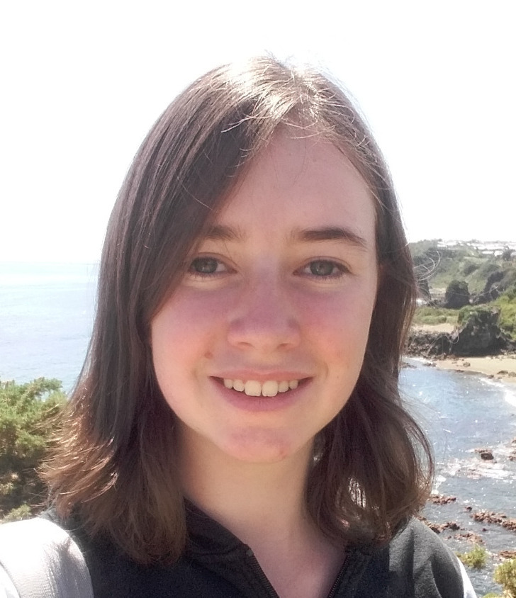 photo portrait Sara Godfroid Paredes Kinésiologue