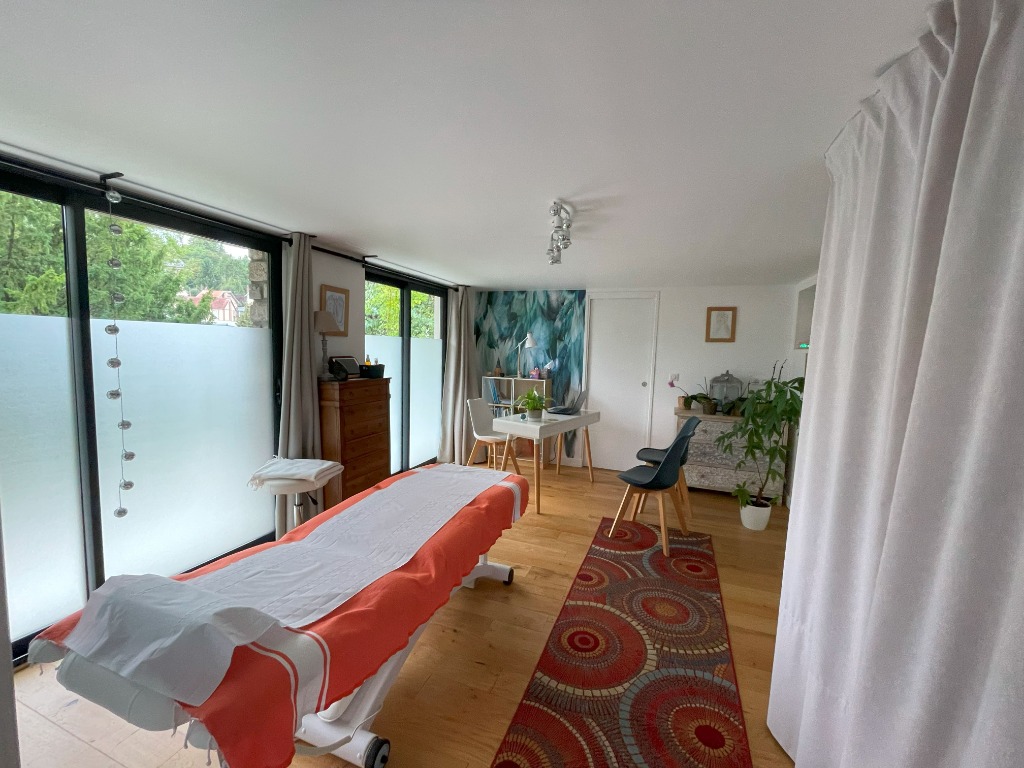 photo cabinet Isabelle LEPICARD