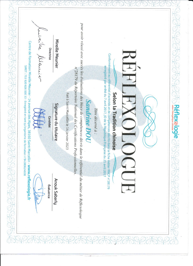 photo diplome Dou Sandrine Réflexologie