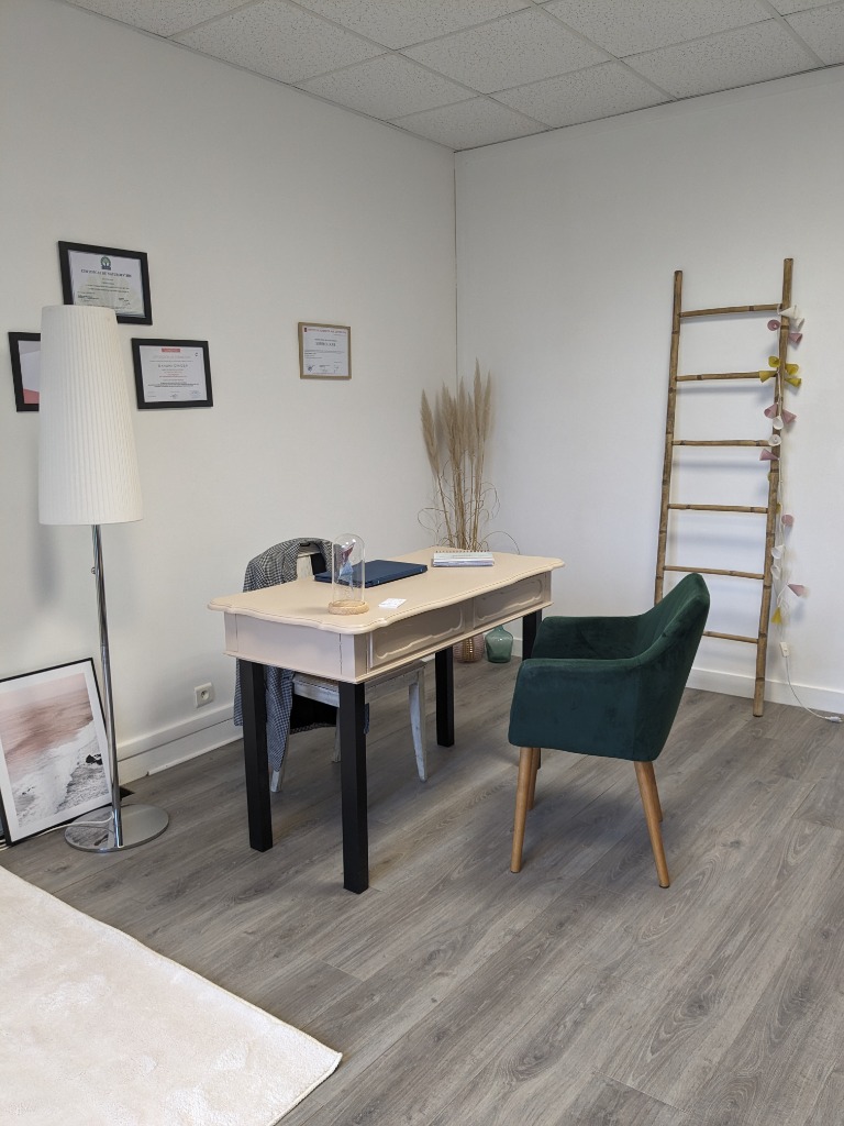 photo cabinet Claire Chériez