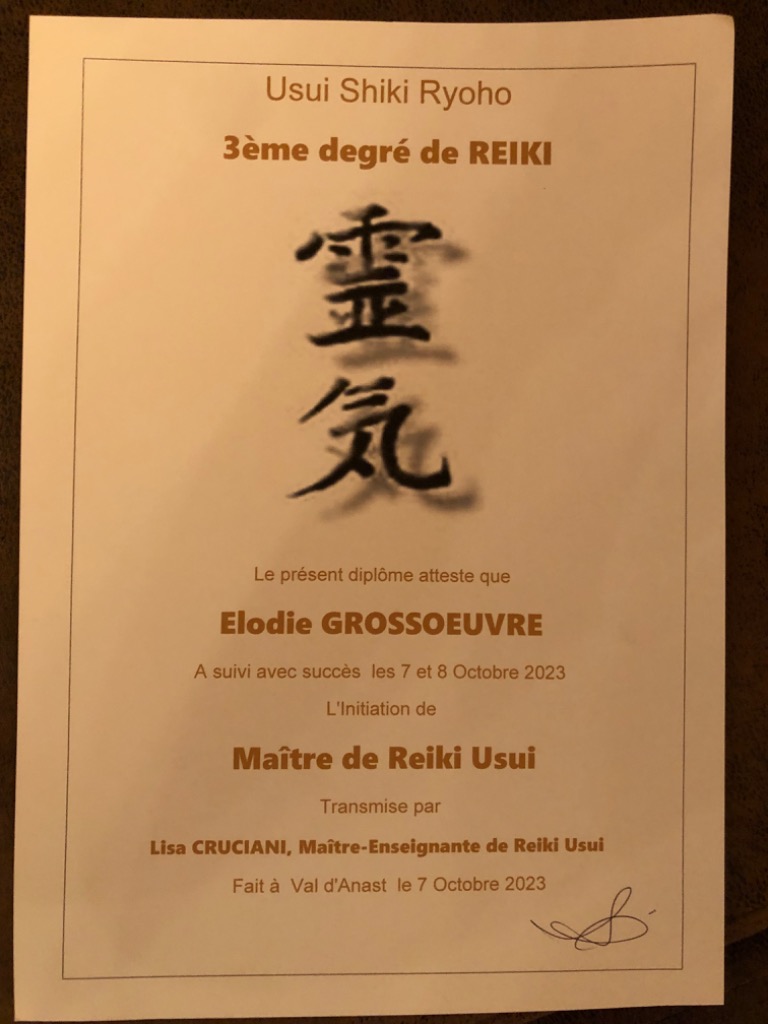 photo diplome ELODIE GROSSOEUVRE POUILLAT