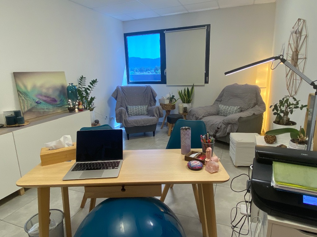 photo cabinet Emanuelle Codina (pole hypnose 66)