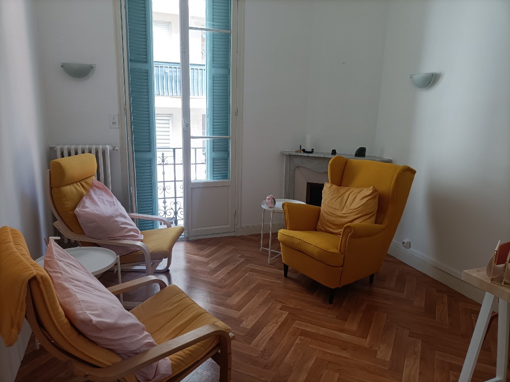 photo cabinet Clément Célia Hypnose