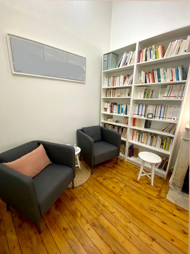 photo seance Hypnose Lyon - Priscille GATT