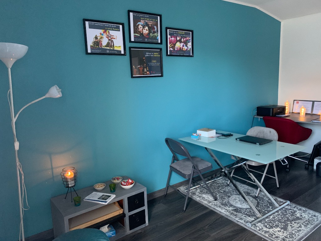 photo cabinet AKBAR NAIMA