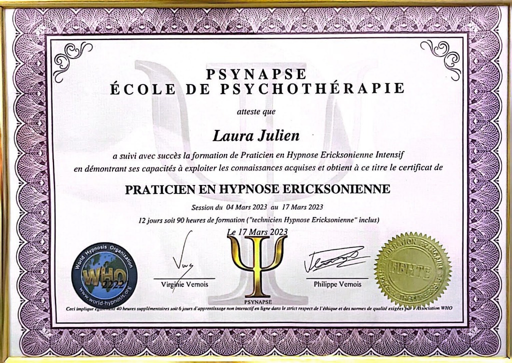 photo diplome Laura Julien