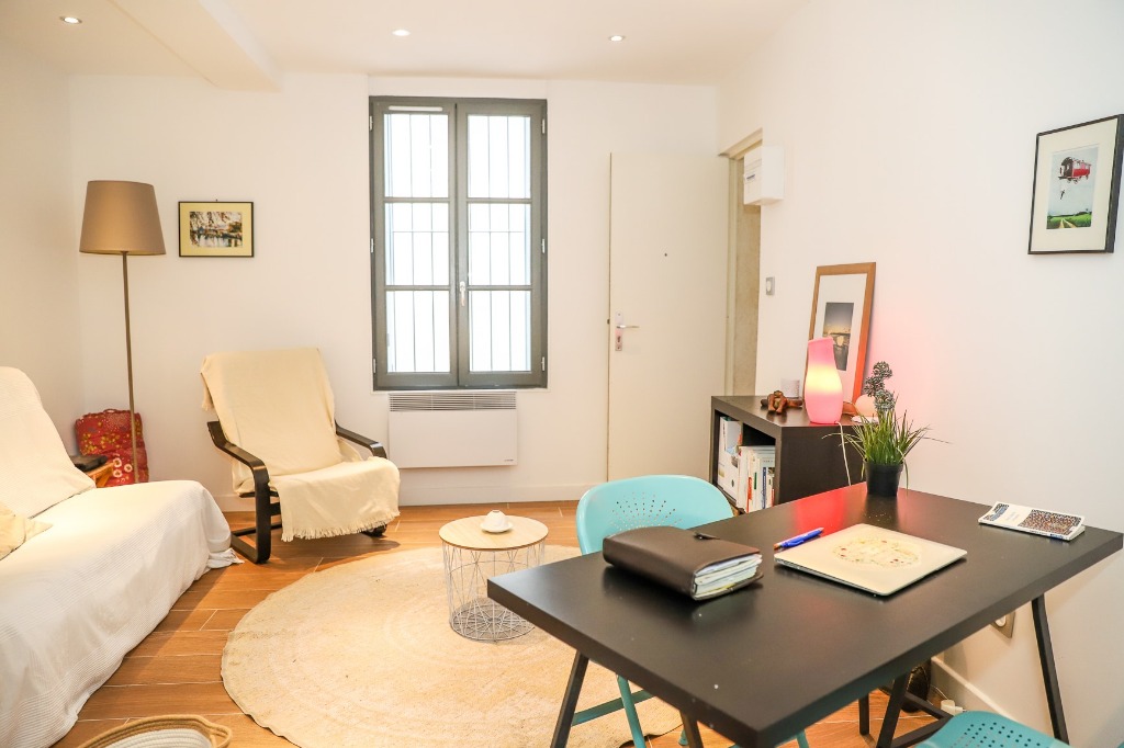 photo cabinet Vanessa APOLIT