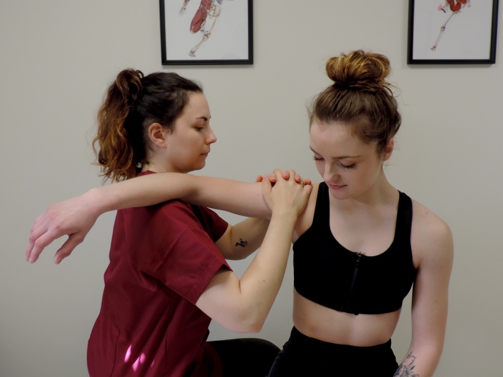 photo seance Albane Paubert - Ostéopathe Nanterre