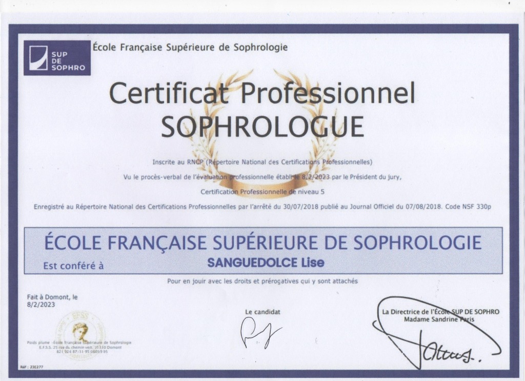 photo diplome Lise Sanguedolce EI