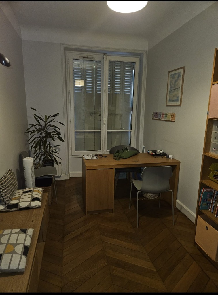 photo cabinet Karine Merzeraud