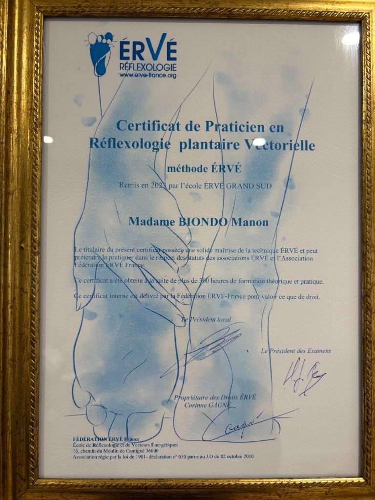 photo diplome Manon Biondo Réflexologue