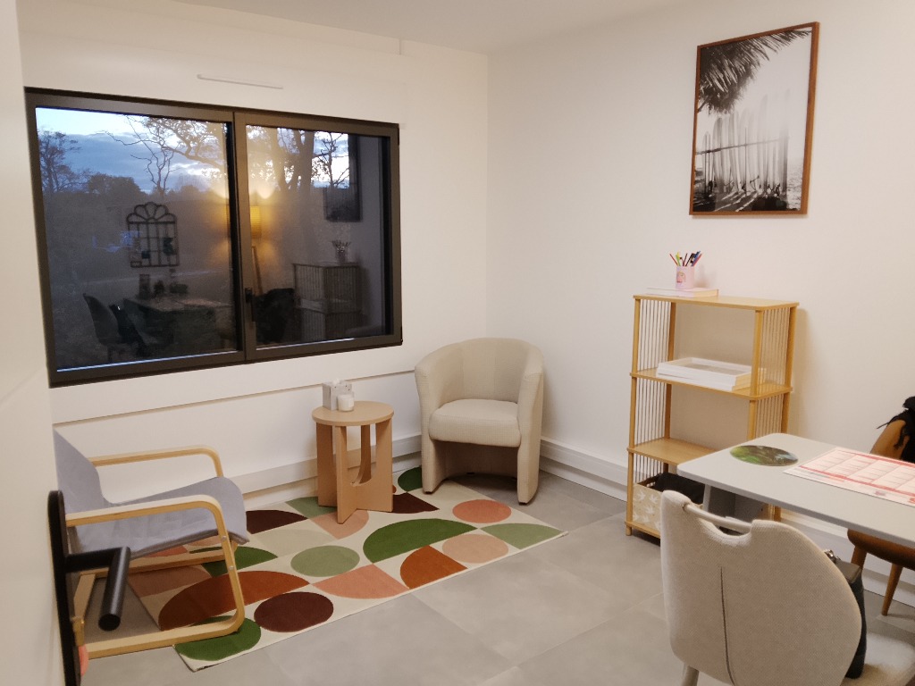 photo cabinet Carine Francoz