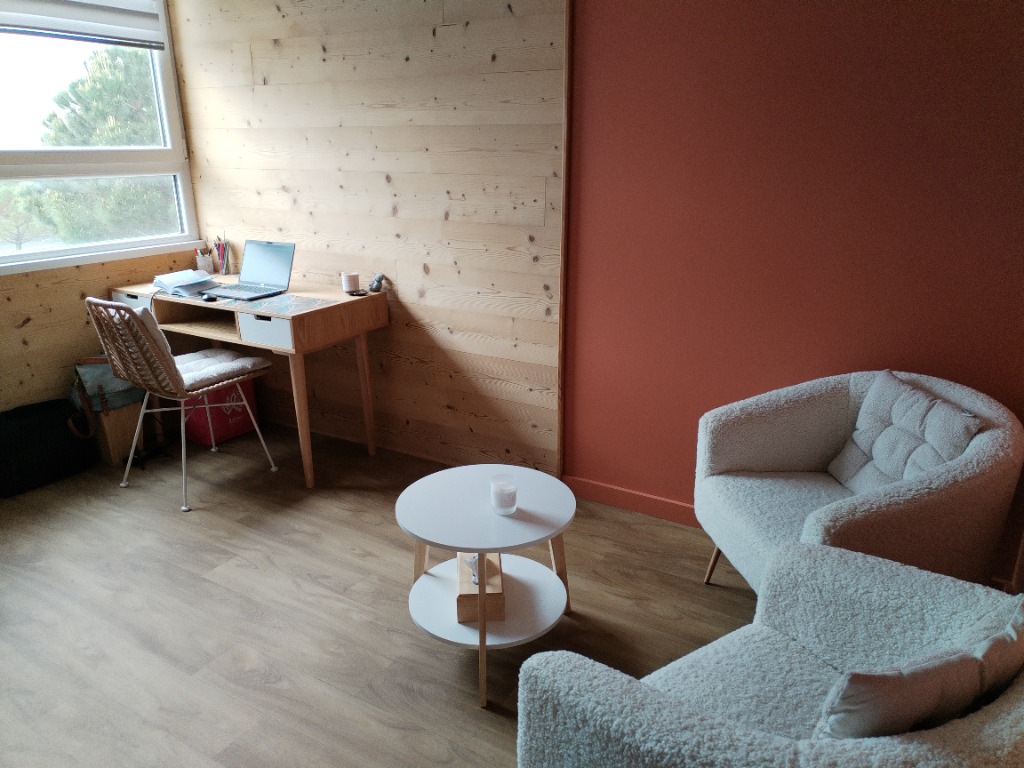 photo cabinet Béatrice COMBE