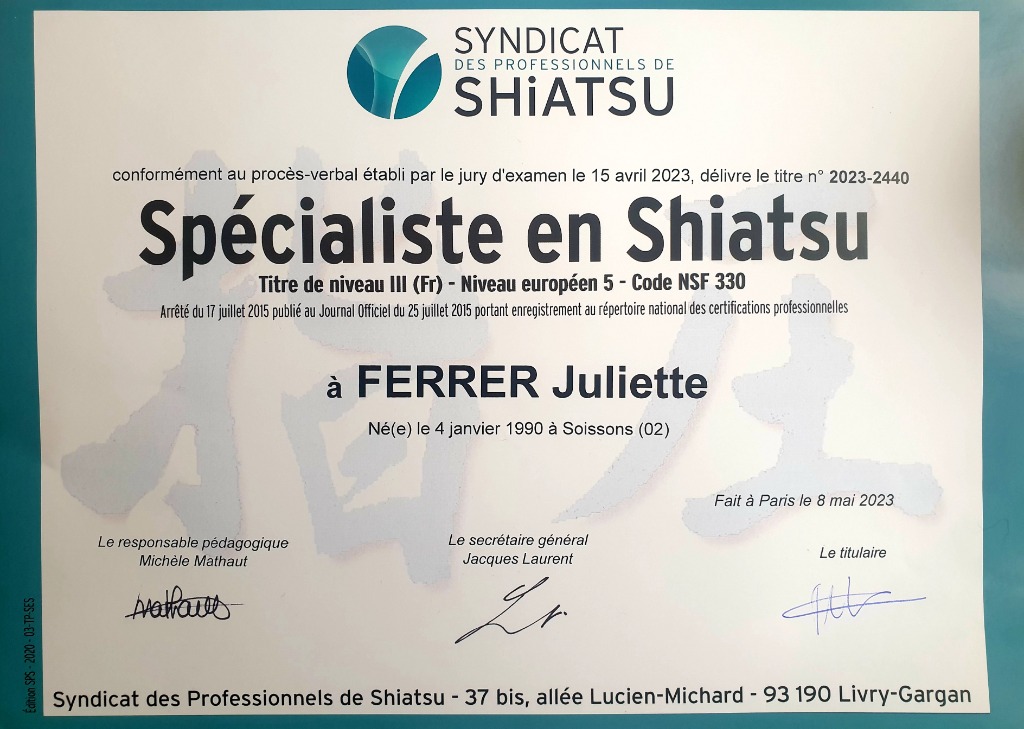 photo diplome Juliette Ferrer