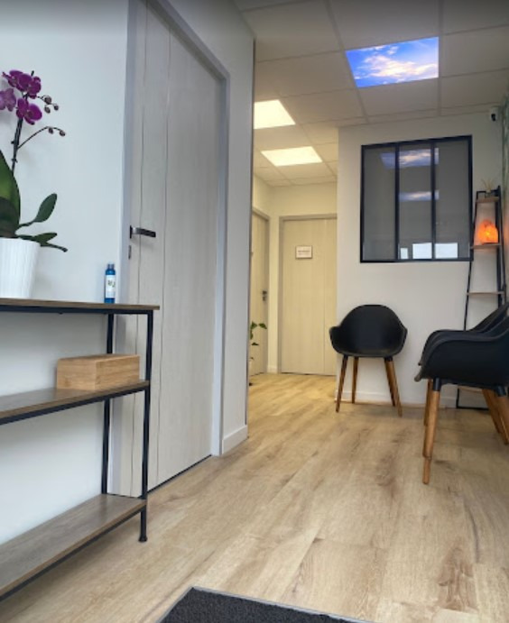 photo cabinet Amandine Paredes-Fresnel 