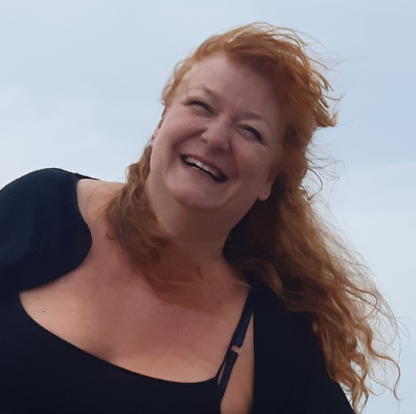 Pascale Léonis O POTENTIELS