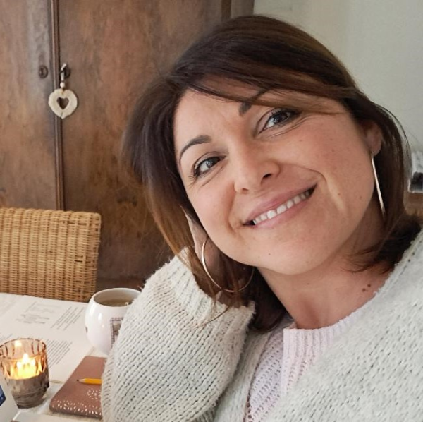 ANAIS MARTINOT REFLEXOLOGUE