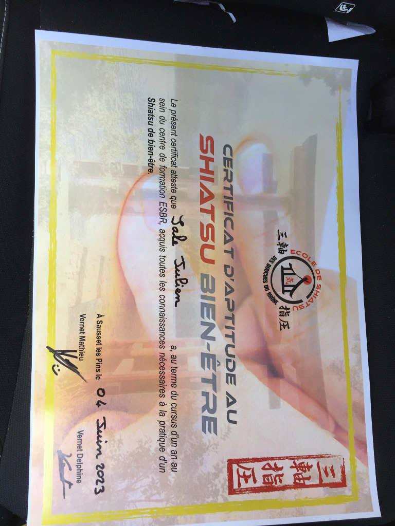 photo diplome Sj-shiatsu
