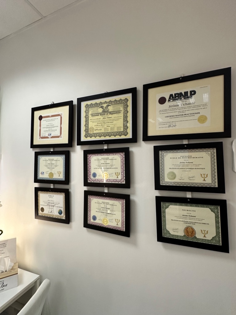 photo diplome Jerome Tichanné