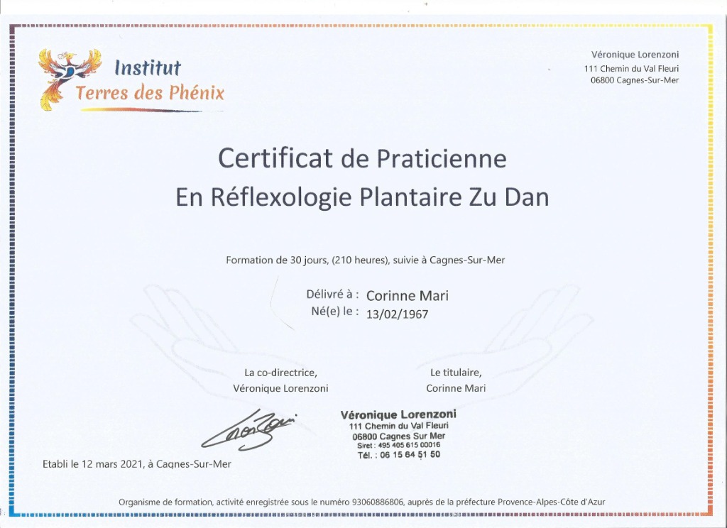 photo diplome CORINNE MARI