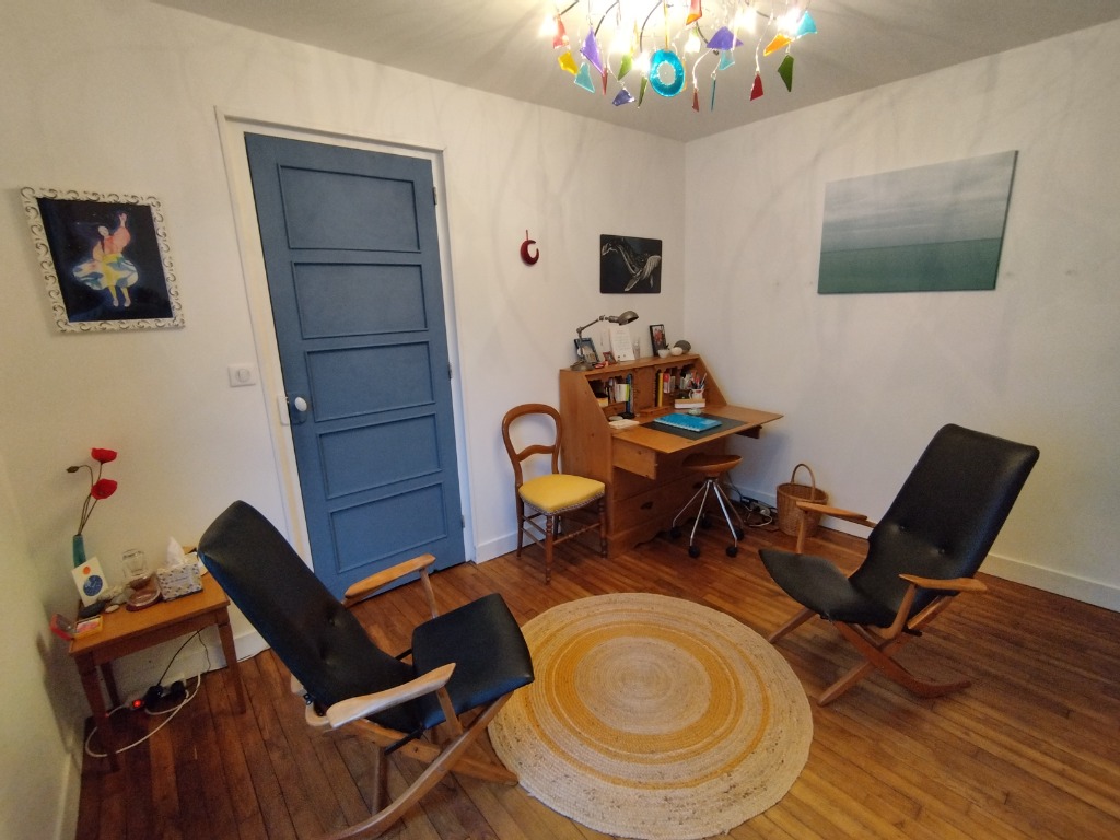 photo cabinet Claudine BRIAND