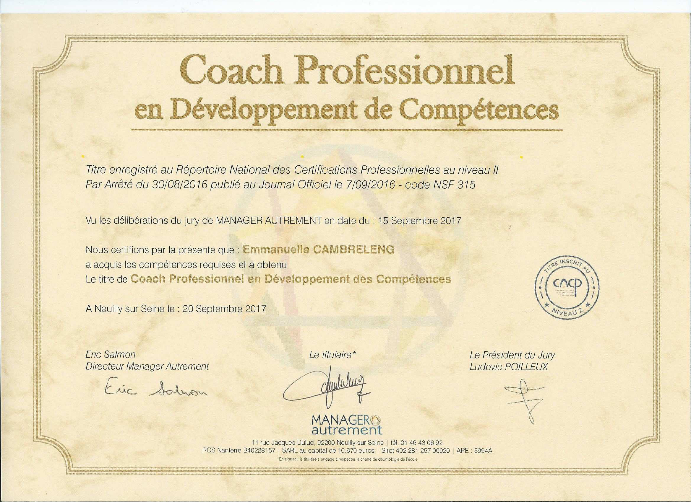 photo diplome EMMANUELLE CAMBRELENG