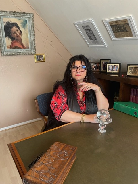 photo cabinet Princesse Esmeralda