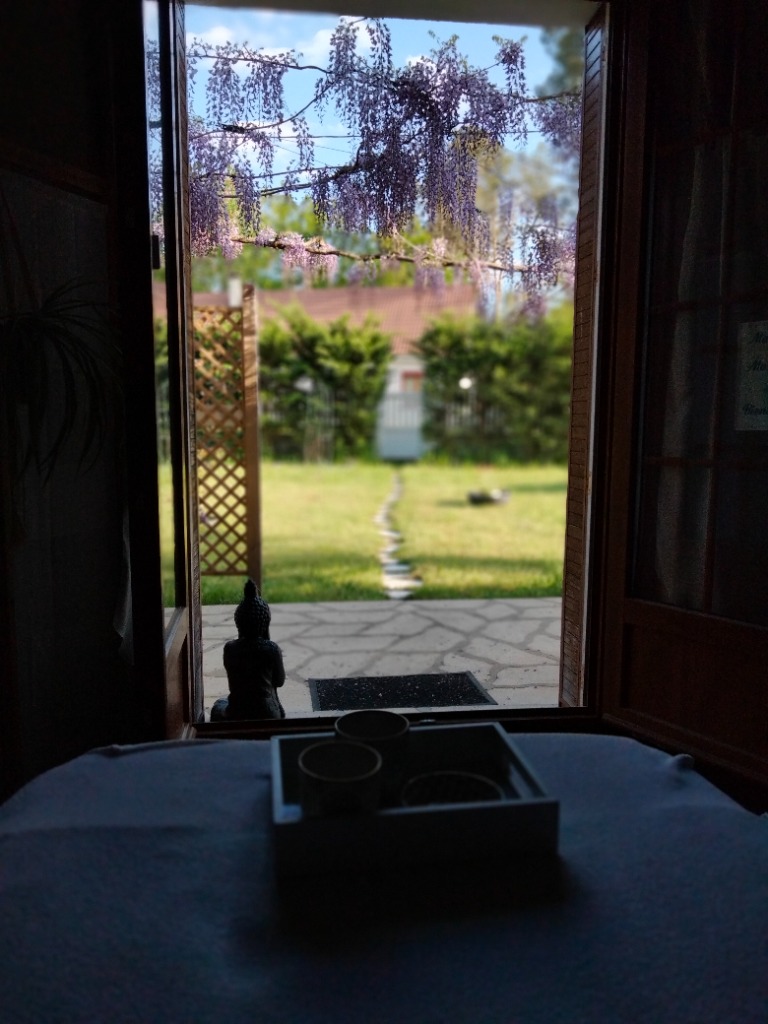 photo cabinet Marielle Massage