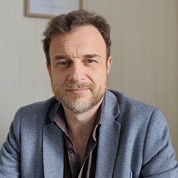 Sylvain Maronnaud, sophro-analyste, constellations