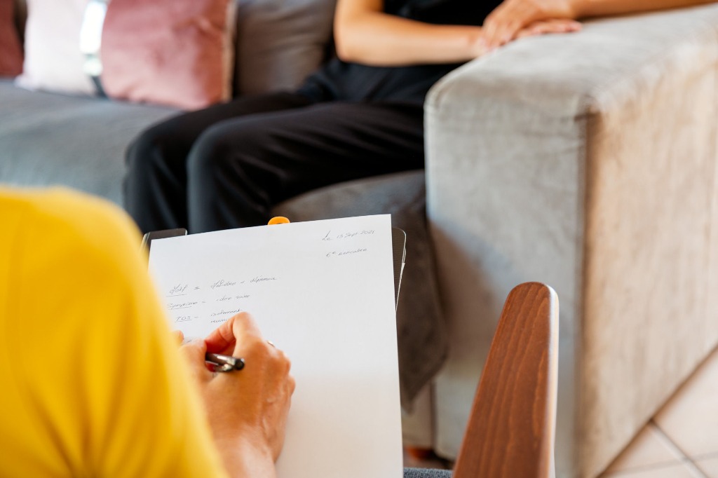 photo cabinet paget laetitia