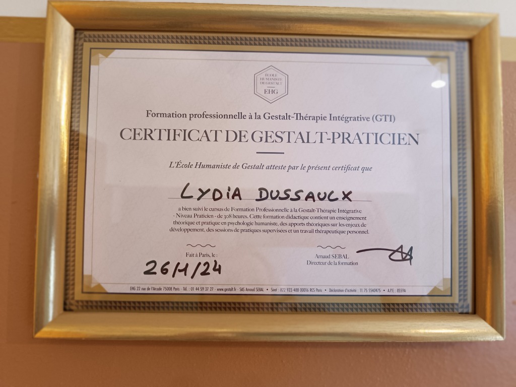 photo diplome Lydia DUSSAULX