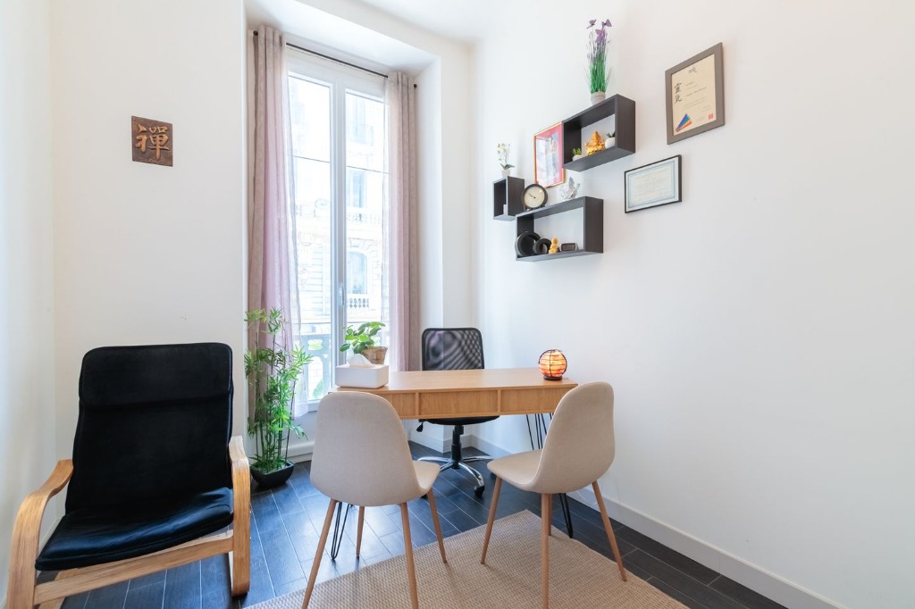 photo cabinet Valerian Cornudet