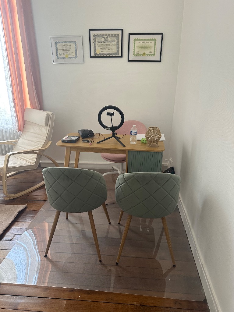 photo diplome Candylène Corbec Hypnothérapeute