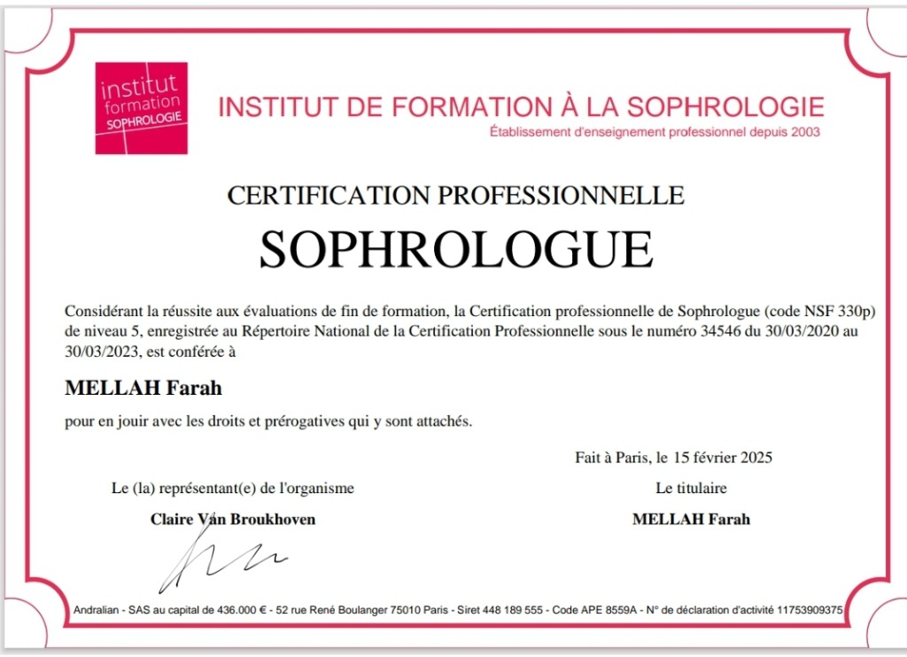 photo diplome Farah Mellah