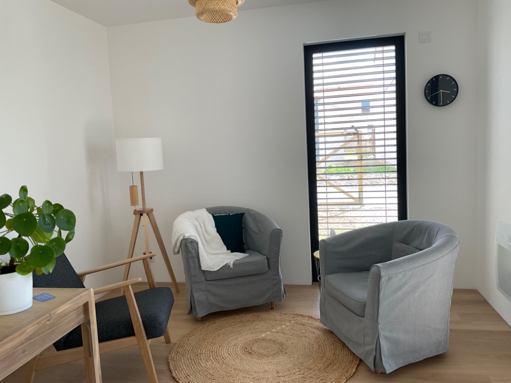 photo cabinet Cécile Lionnet