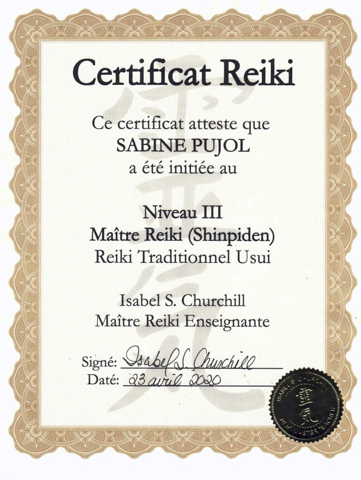 photo portrait Sabine Pujol soins énergétiques et massages