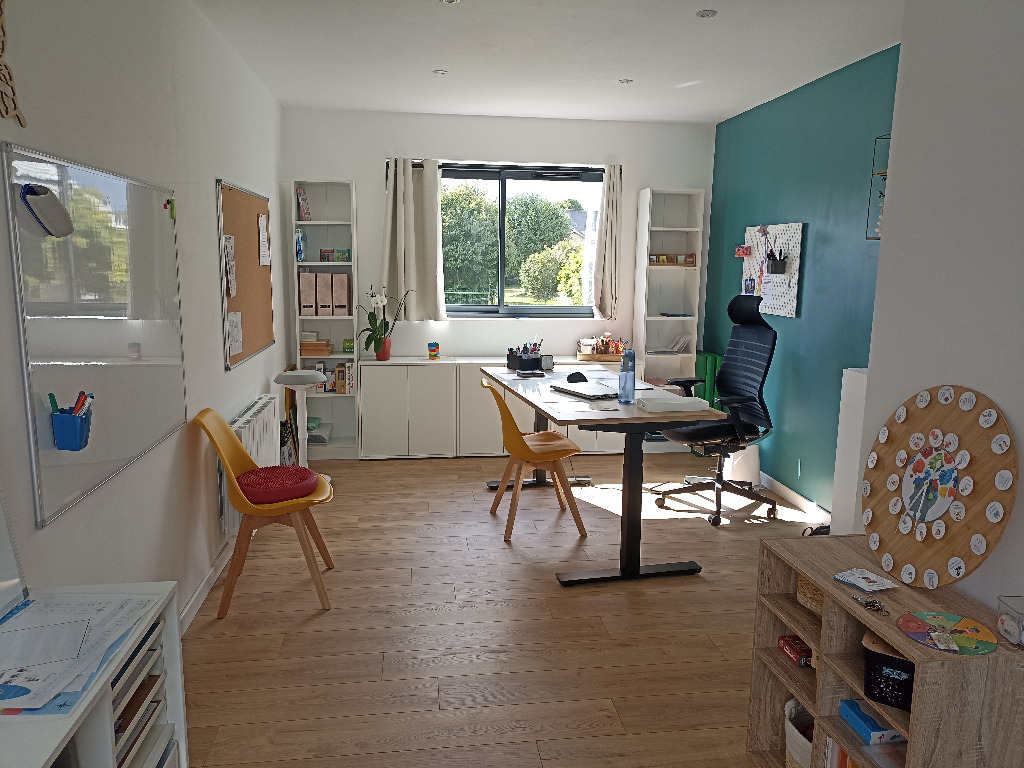 photo cabinet Burlot Émilie 