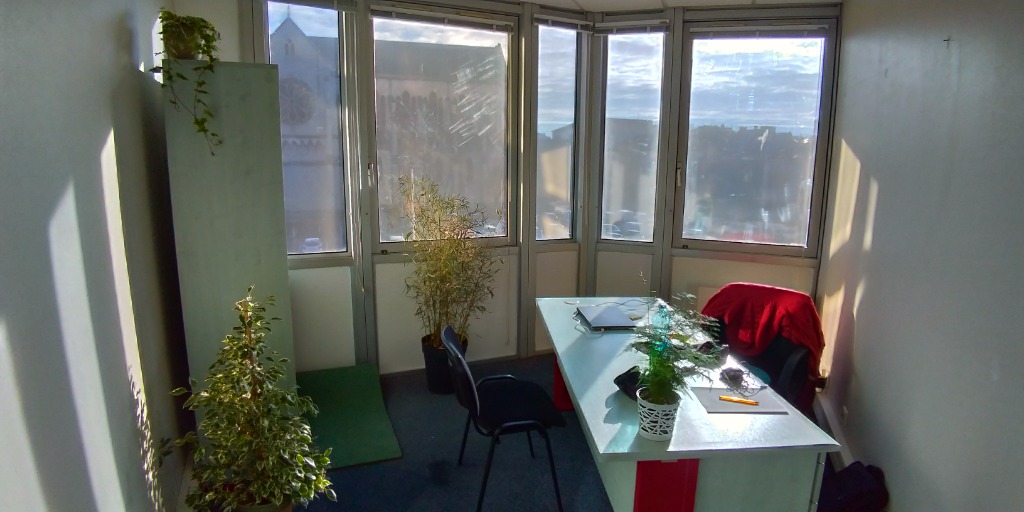 photo cabinet Régis Auberger