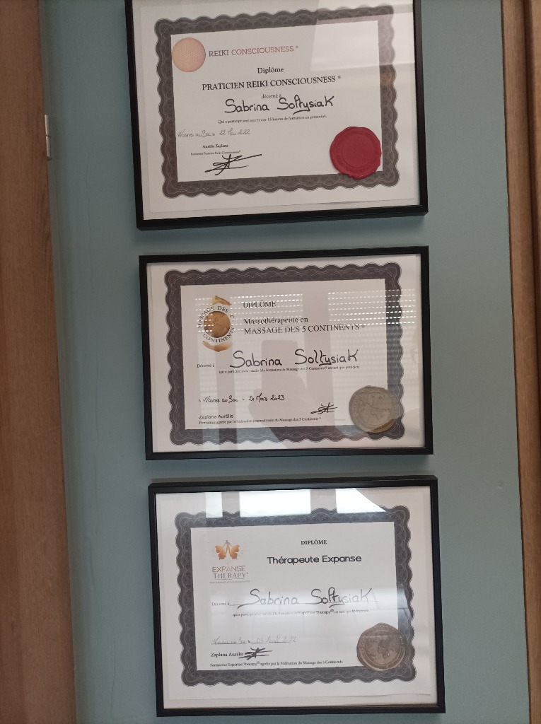 photo diplome Sabrina Terre’Happy de Soi 