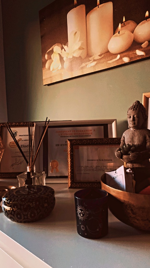 photo diplome Élodie LECLUSE sophrologie,hypnose,sonotherapie