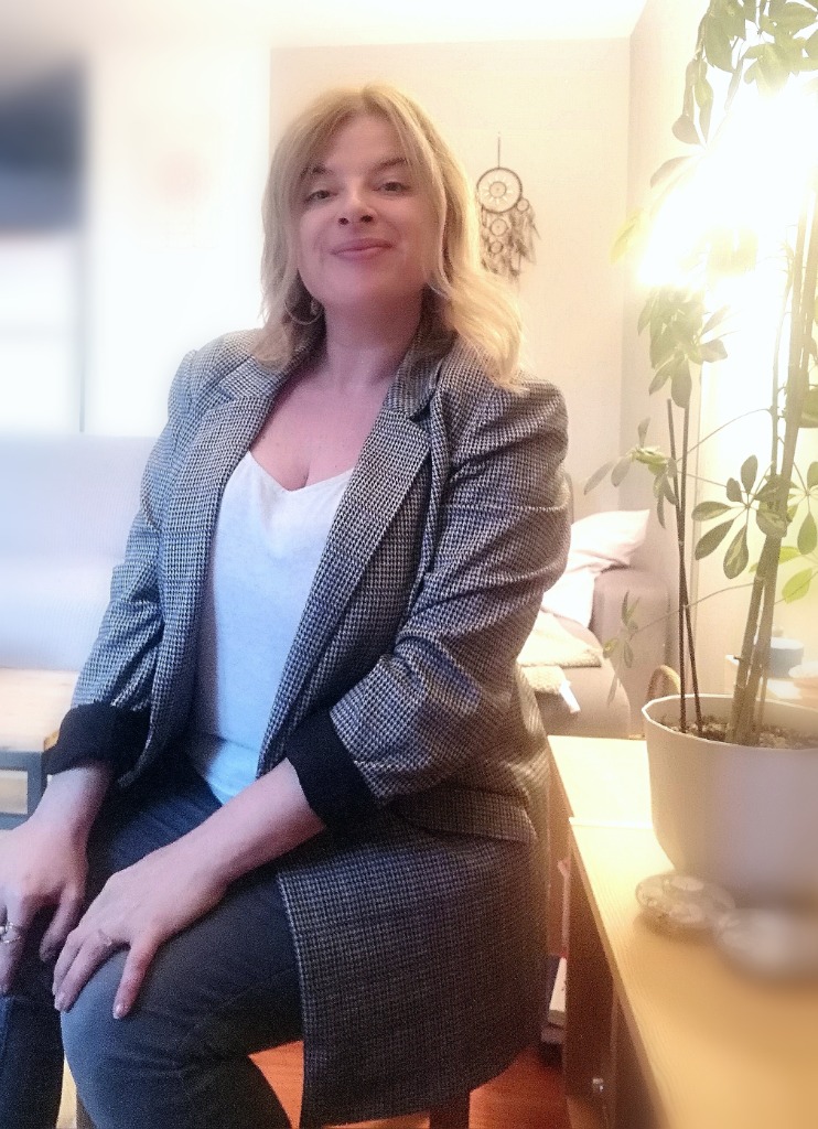 photo portrait Emmanuelle Adjiage 