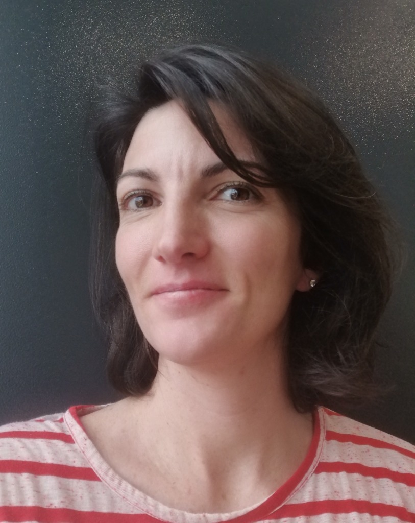 photo portrait Marion Januario Lithothérapeute