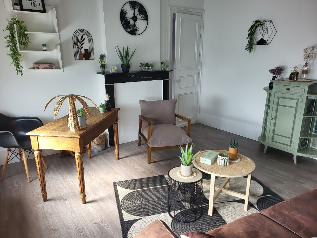 photo cabinet Delphine Joseph Gaschka, psychopraticienne 