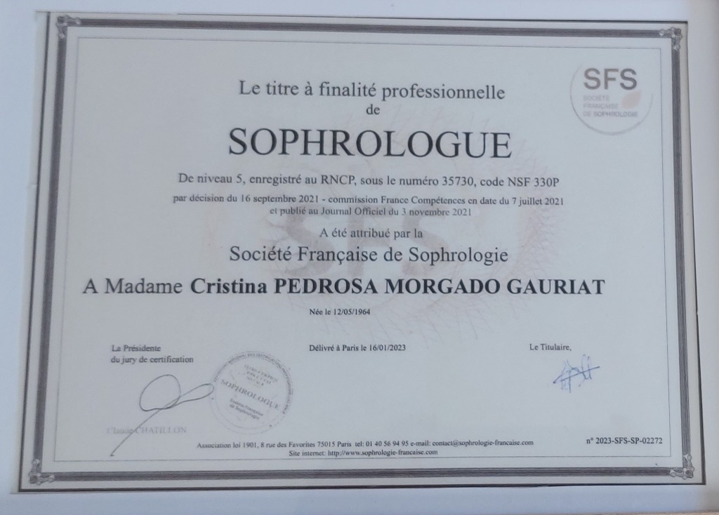 photo diplome Cristina Gauriat E.I.