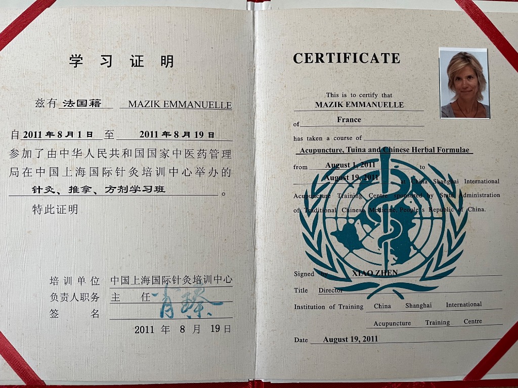 photo diplome Emmanuelle MAZIK 