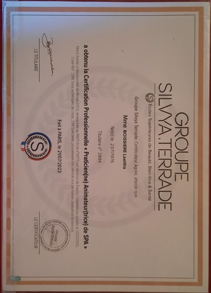 photo diplome Laetitia Boissiere - Aubagnac